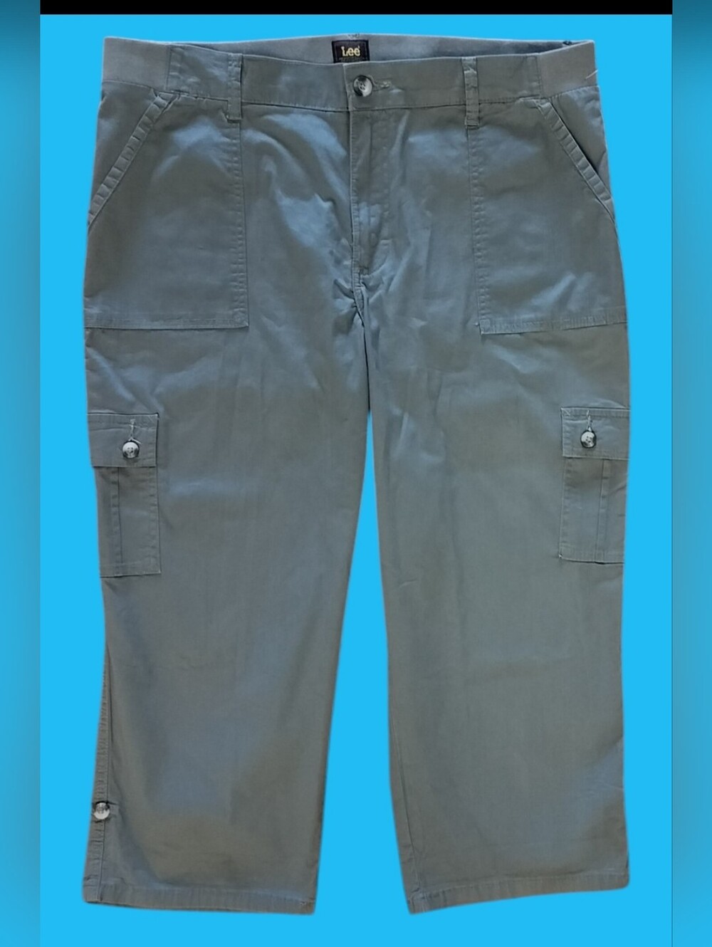 Lee Women’s Cargo Capri Pants Gray  Casual Mid-Rise Cropped Pants Waist 40-42
